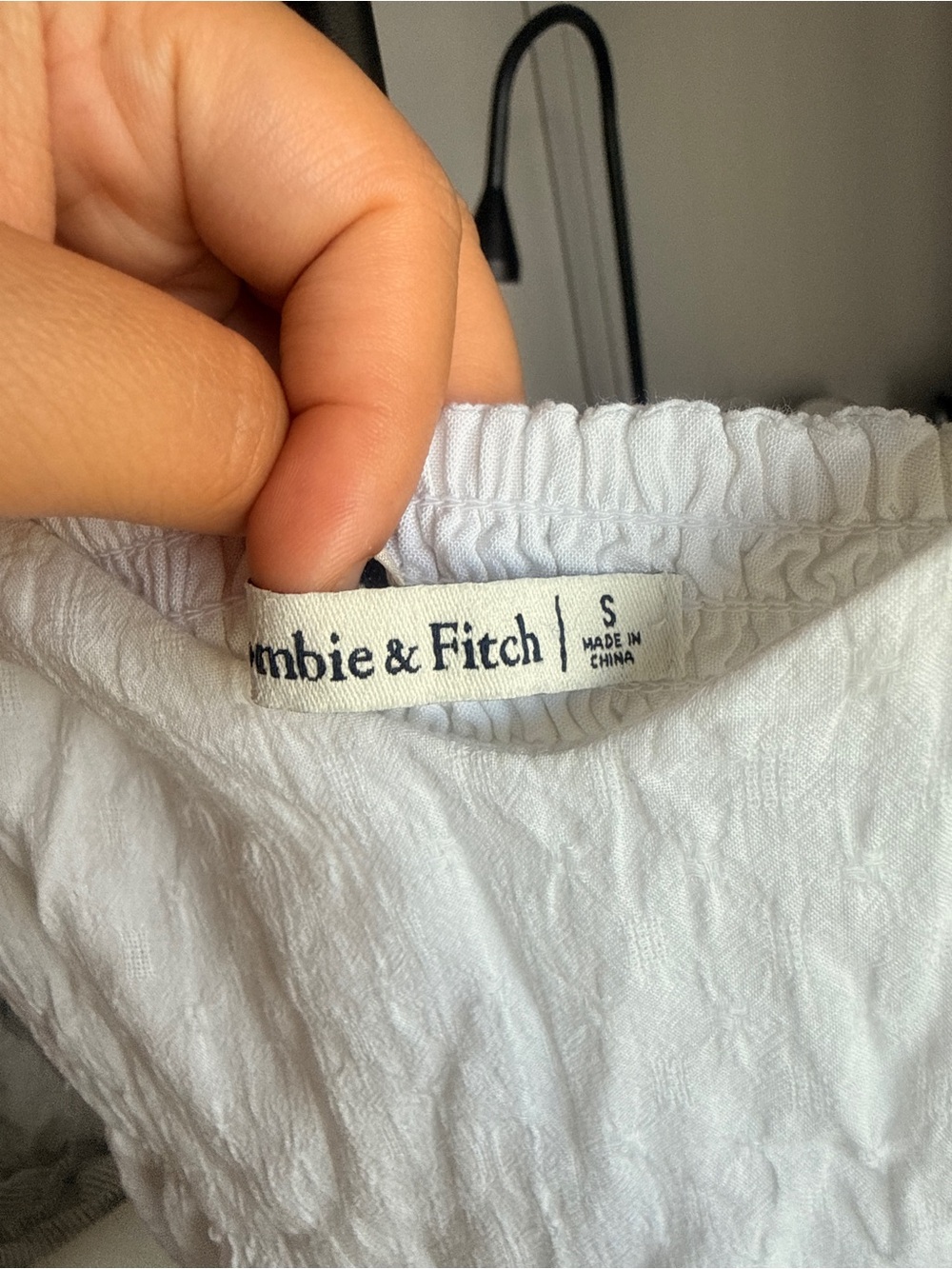 Abercrombie & Fitch White Tiered Tie-Shoulder Maxi Dress - Picture 2 of 7